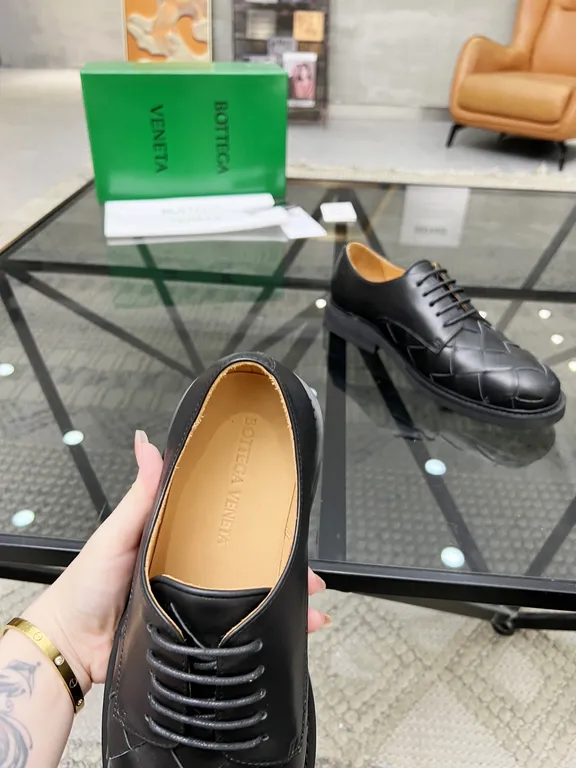 Bottega Veneta Shoe 